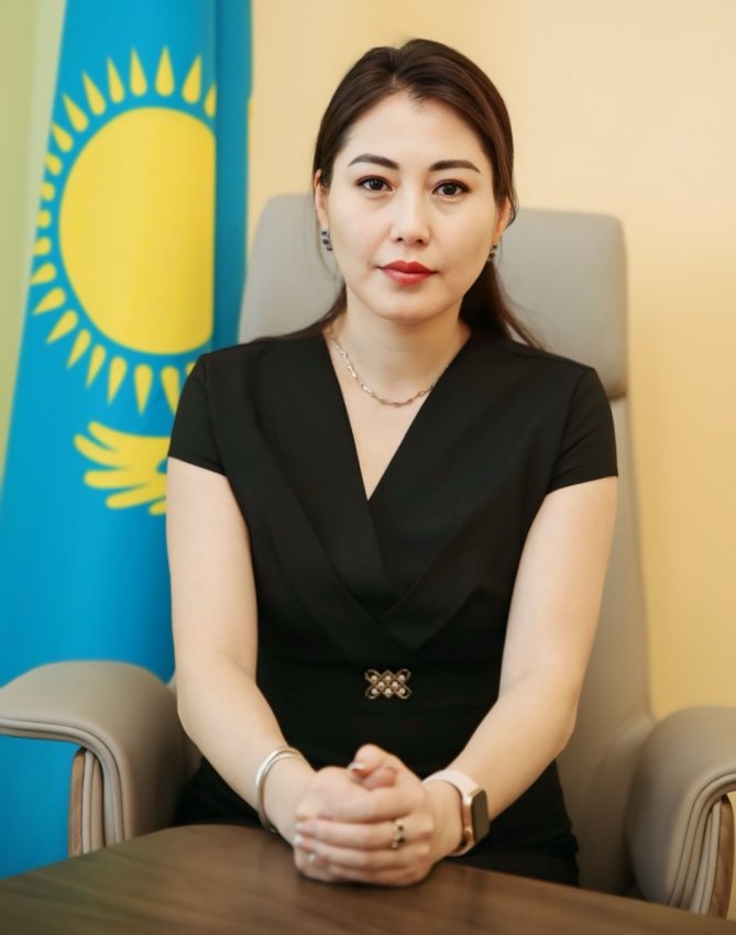 Ибраимова Рахат Тлеубердиновна- мектеп директоры